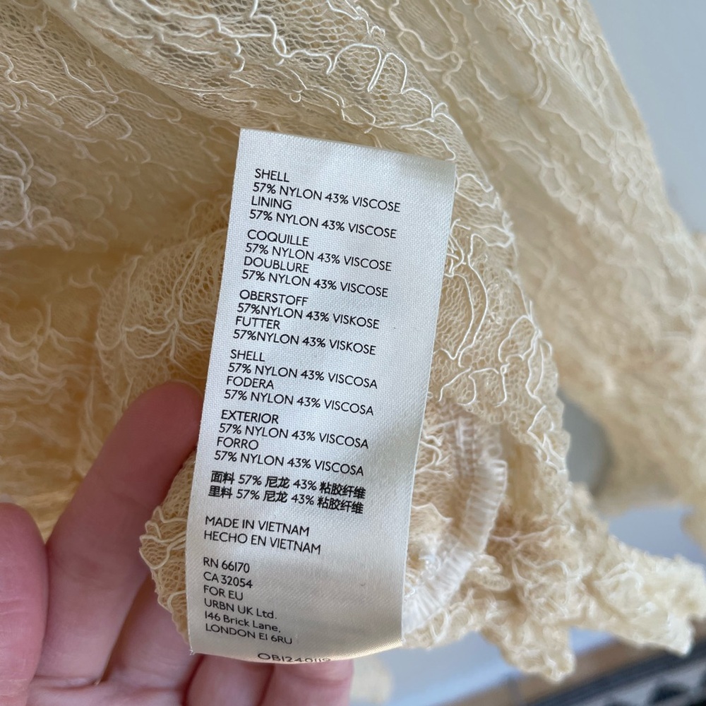 Free People Rule Breaker Lace Bell Sleeve Blouse - Ivory - Size Extra Small XS - Picture 16 of 16
